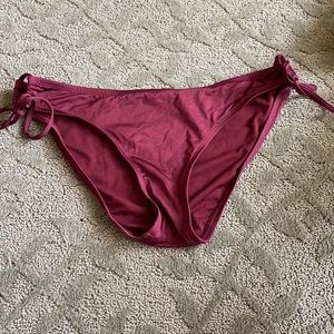 Maroon hipster bikini bottoms by mossimo